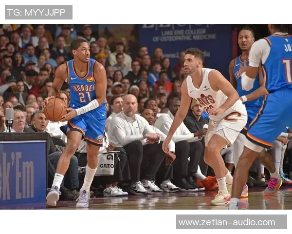 2月14日骑士与雷霆精彩对决录像回放全程回顾与分析 2月14日骑士与雷霆精彩对决录像回放全程回顾与分析