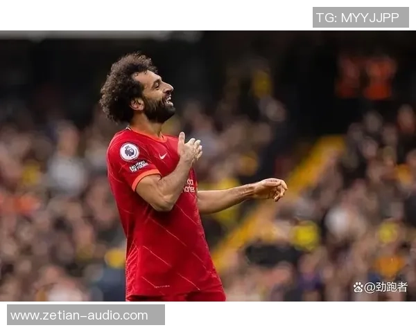 半场：利物浦1-0布莱顿，埃基蒂克开场闪击，萨拉赫候补上阵